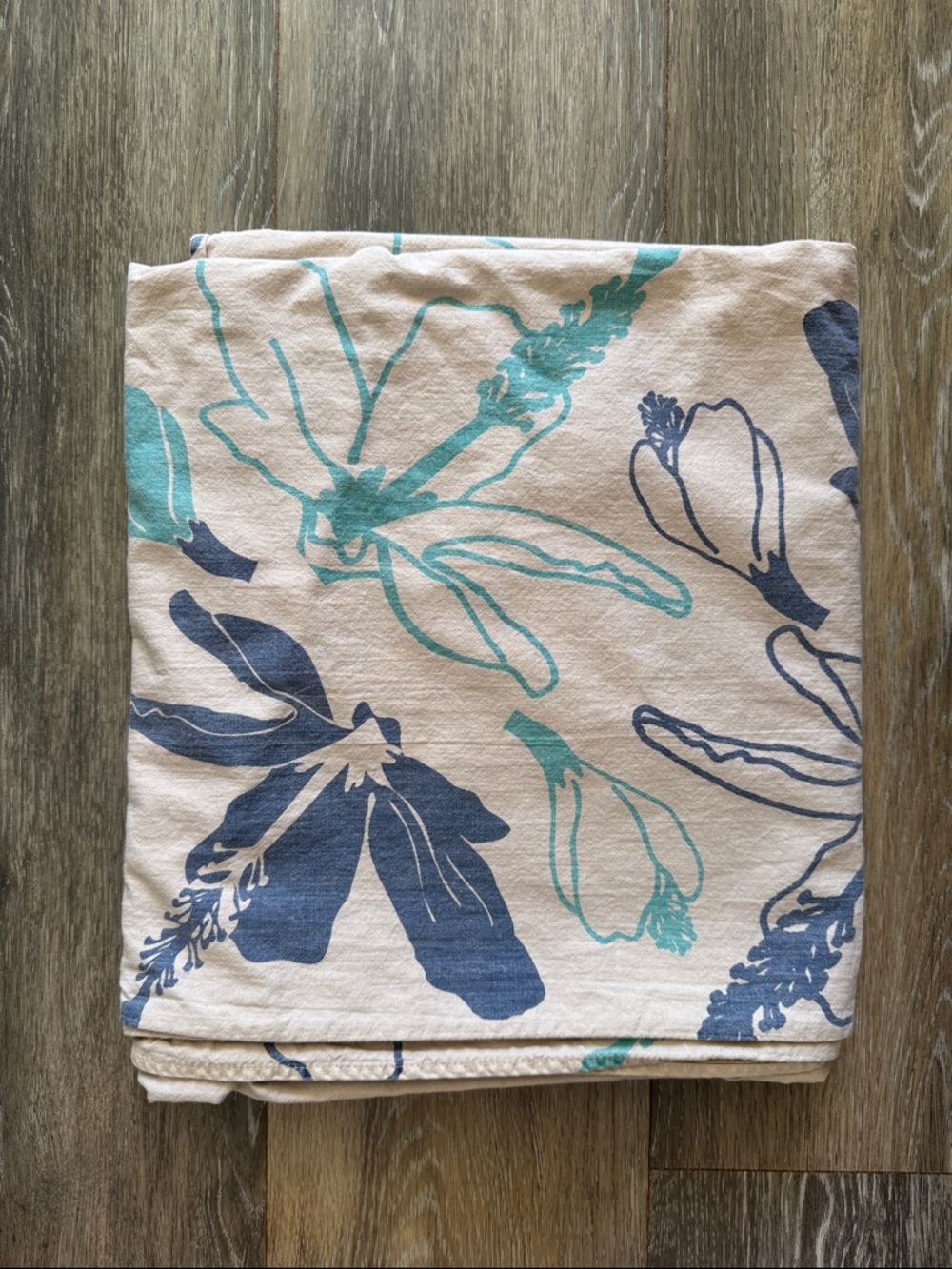 NWOT RARE Kealopiko Tablecloth